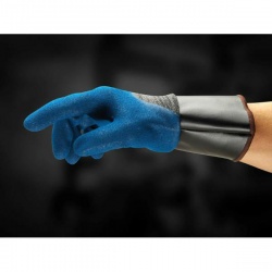 Ansell HyFlex 11-948 3/4-Coated Tactile Handling Work Gloves with Safety Cuff